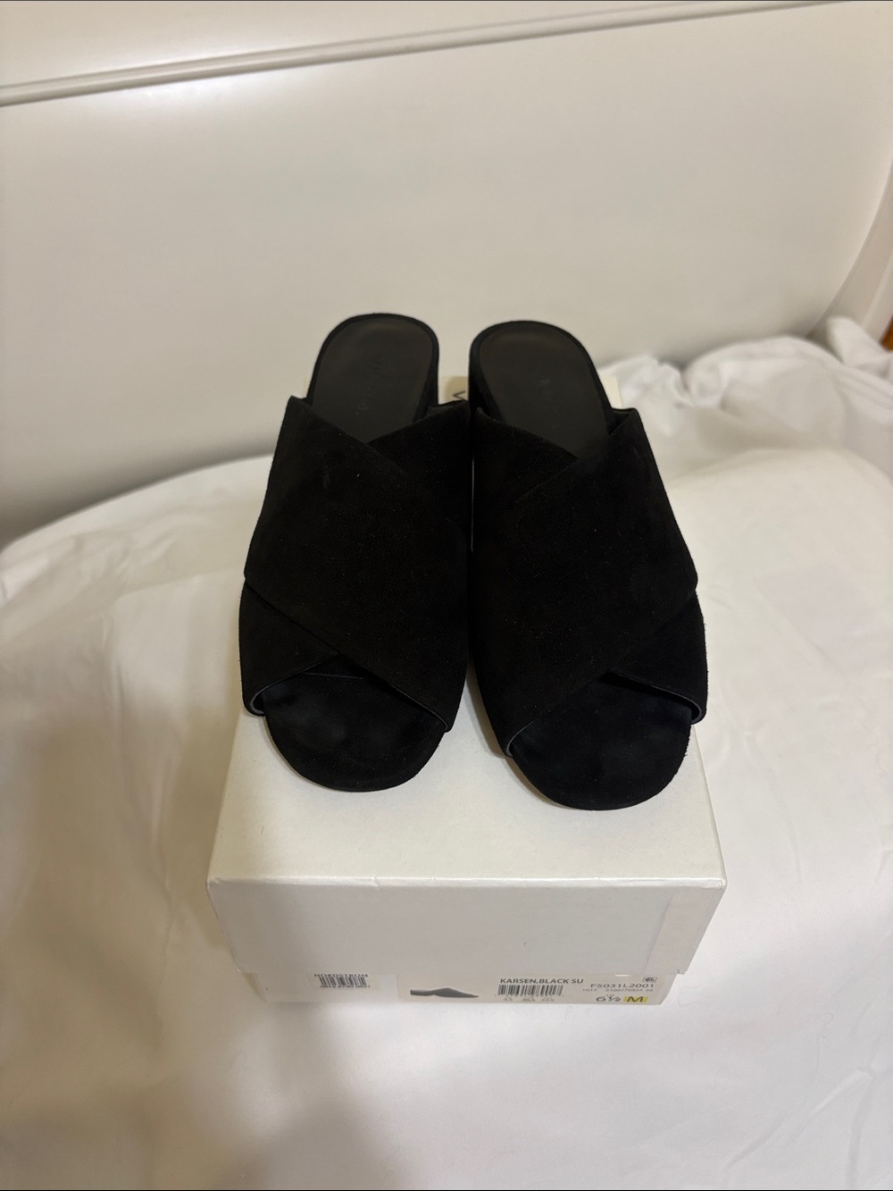 Vince Black Crisscross Suede Mule Sandals - Women